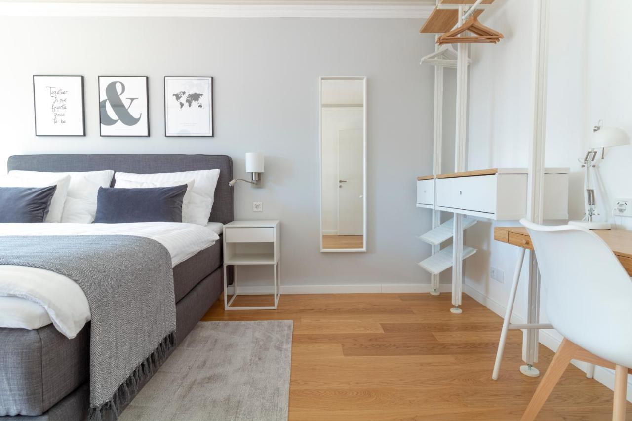 Boutique Sky City Apt. With Balcony / Top Spot Wien Eksteriør bilde