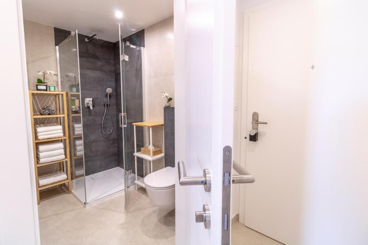 Boutique Sky City Apt. With Balcony / Top Spot Wien Eksteriør bilde